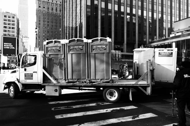 Porta potty delivery and setup in West Fork, AR